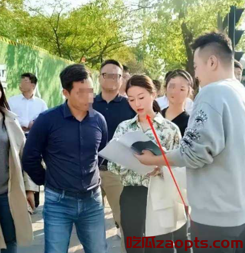 红谷滩鞠雅不雅行为曝光,董事长职位不保被双开处理!