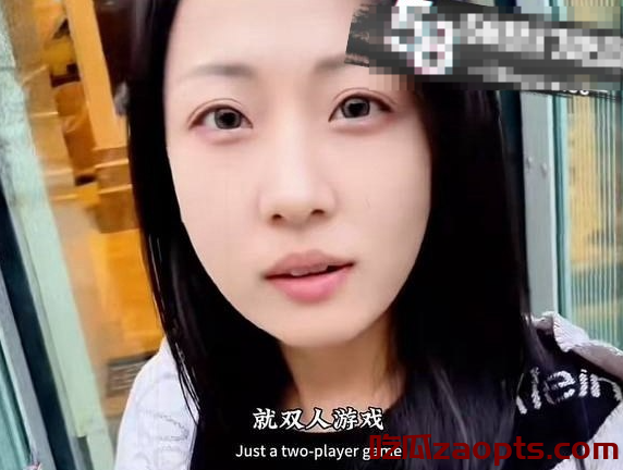 小姐姐快递站看片走红后，疑与大神修成正果