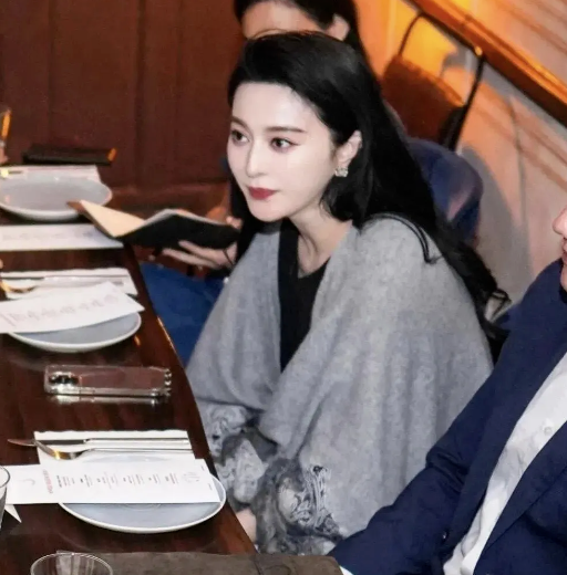 范冰冰东京之行:皮肤白皙透亮,魅力无法挡