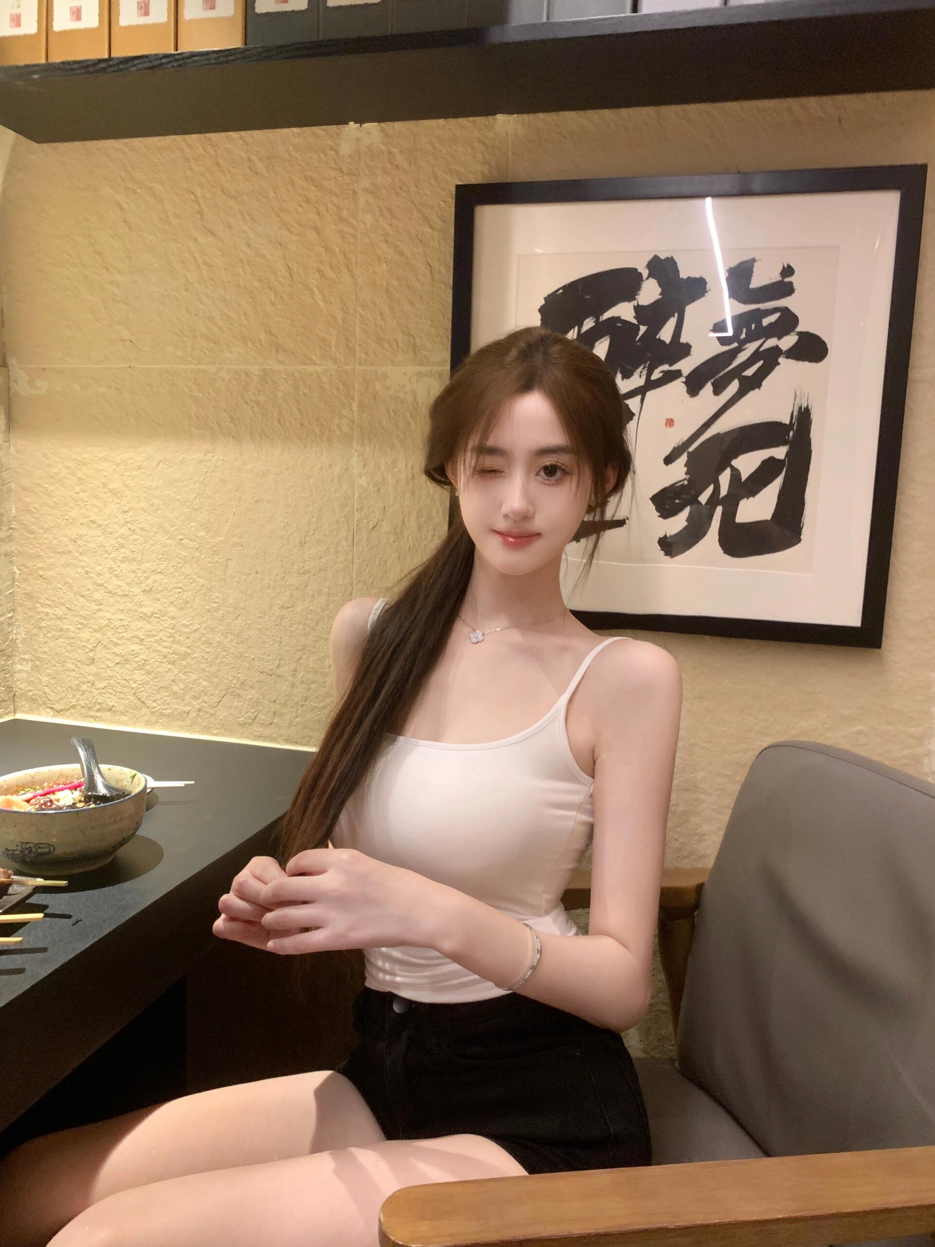 暗黑爆料吃瓜在线免费观看：瓜田新鲜八卦全收录！