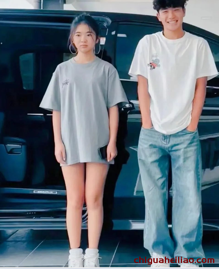 曹格女儿颜值升级,从甜妹到御姐的华丽蜕变